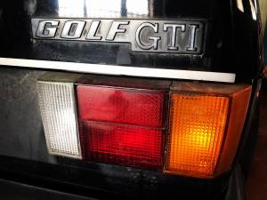 Image 1/7 of Volkswagen Golf Mk I GTI 1.6 (1980)