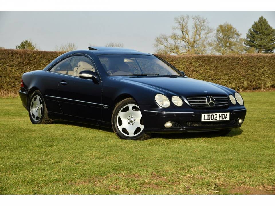 Image 1/20 of Mercedes-Benz CL 600 (2002)